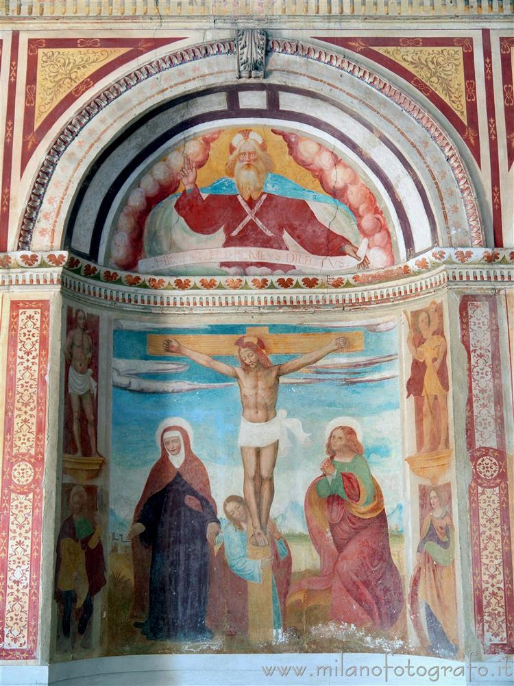 Vimodrone (Milano) - Affresco della crocifissione nella Chiesa di Santa Maria Nova al Pilastrello